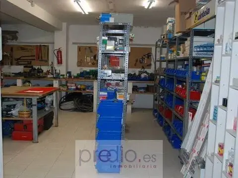 Local comercial en A Piringalla-Albeiros-Garabolos