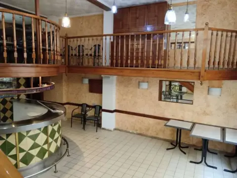Local comercial en Carrer del Bellcaire