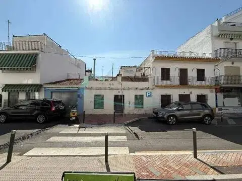 Edificio en San Pedro-Pueblo