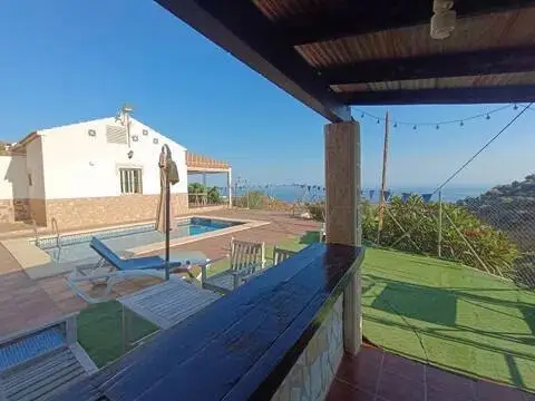Casa rústica en Algarrobo