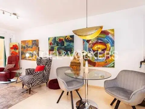 Piso en San Antonio-Las Arenas