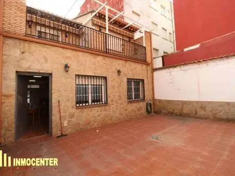 Casa adosada en Fuensalida