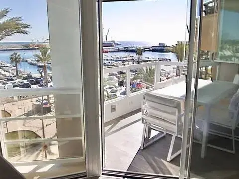 Piso en Paseo del Malecón