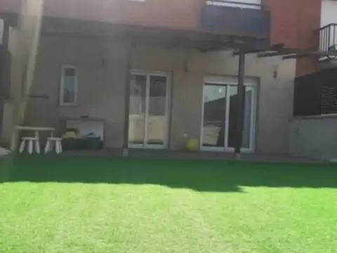 Chalet en Carrer de Valentí Almirall