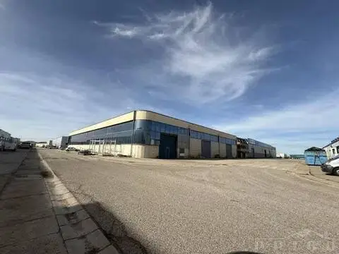 Nave industrial en Villariezo