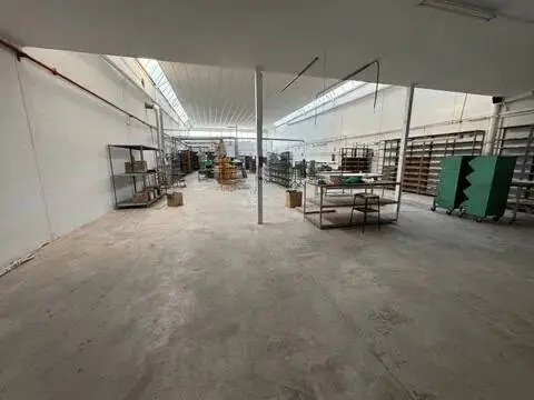 Nave industrial en Villena