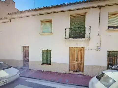 Chalet en La Roda