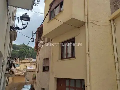 Casa adosada en Carrer de Dalt