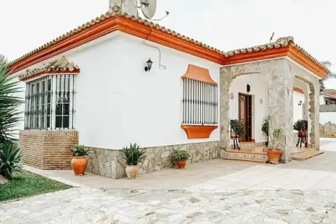 Chalet en calle Carril El Mudito, 8