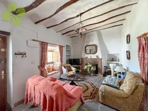 Casa rústica en Albanchez