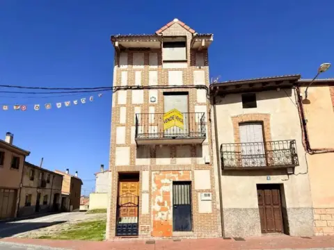 Chalet en Lastras de Cuéllar