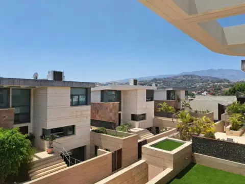 Chalet en Carretera del Centro Monte Lentiscal, 125