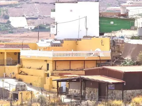 Chalet en calle Gomez