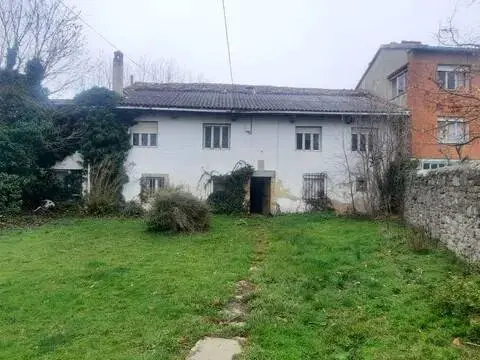 Casa rústica en Poblado Salces