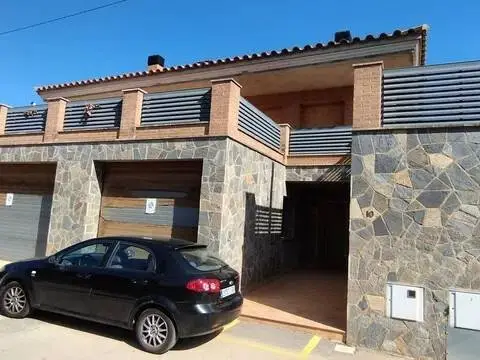 Chalet en Vinyols i els Arcs