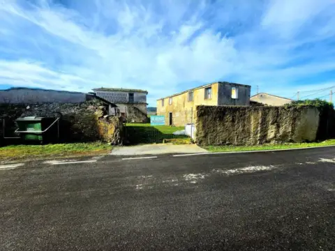 Casa rústica en Piñeira (Resto Parroquia San Juan) (Ribadeo)