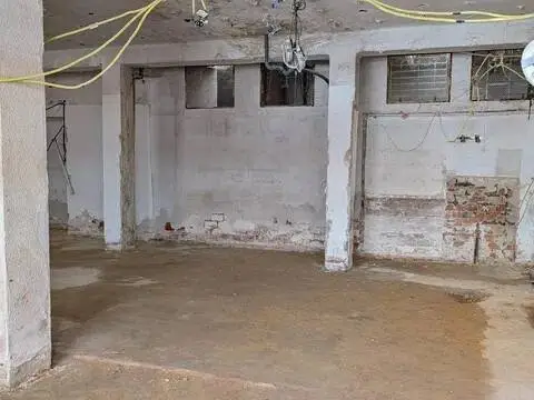 Local comercial en Fátima-Franciscanos