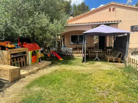 Chalet en Castellar del Vallès
