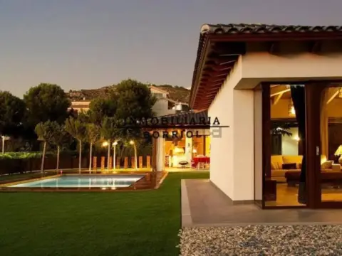 Chalet en calle 1Urbanizacion Coma Fase 1 A, 271 -277