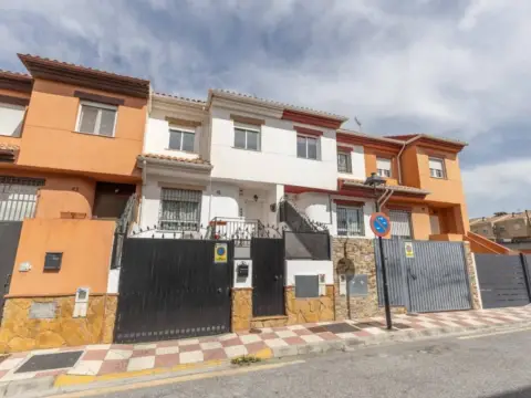 Casa en calle de Juan de La Cierva 45