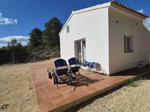 Casa rústica en calle La Silla No Number