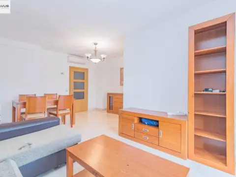 Piso en Los Periodistas-Parque Almunia-Albayda