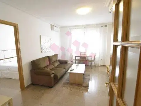 Piso en Plaza de Toros-La Guija-Santa María-Ciudad Jardín-Los Rosales