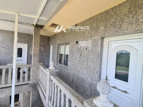 Casa en A Casanova (Grixoa-San Amaro)