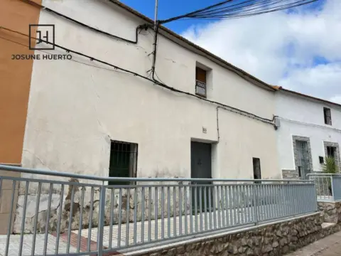 Casa rústica en Esparragosa de La Serena