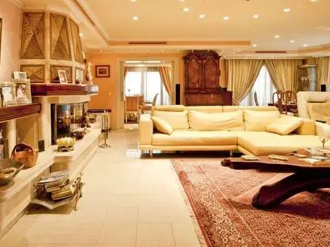 Chalet en Urbanización Nueva Andalucia