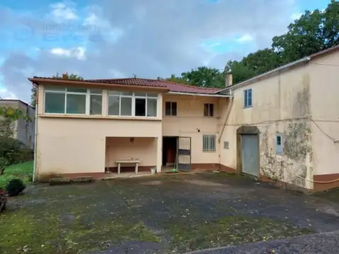 Casa rústica en Forcarei