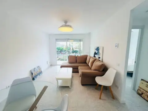 Piso en Avenida de los Boliches