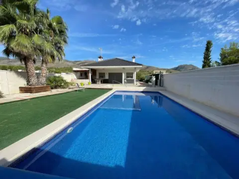 Chalet en Caravaca de la Cruz