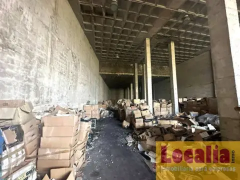 Nave industrial en Cacicedo