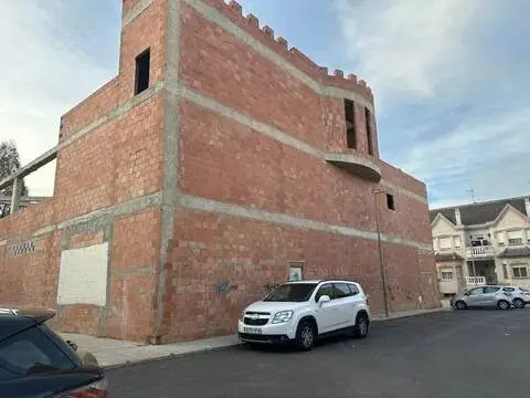 Local comercial en Los Dolores-Los Gabatos-Hispanoamérica