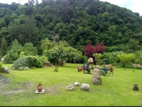Casa rústica en Corvera de Toranzo