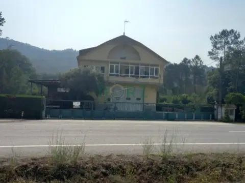 Casa en Leiro (Capital)