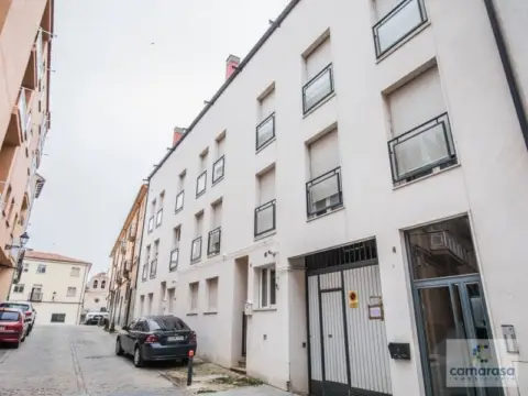 Piso en Santo Tomás-Universidad