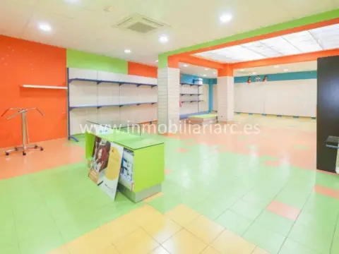 Local comercial en Carmelitas