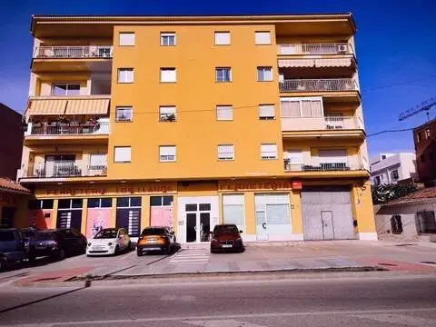 Local comercial en calle N-340 Catrretera Almeria 15, 15