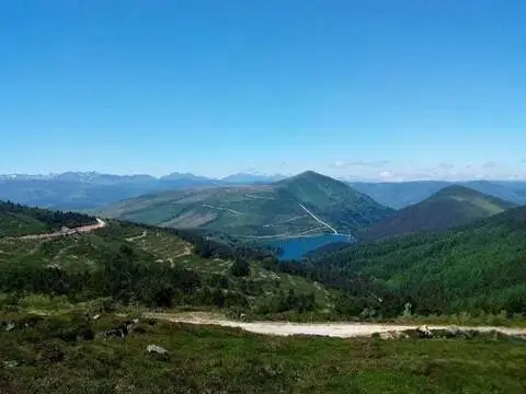 Casa rústica en San Miguel de Luena