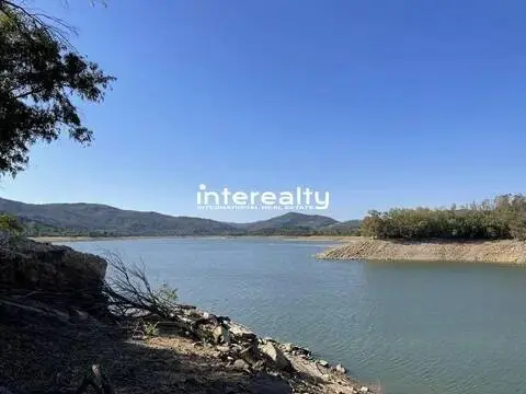 Chalet en Castellar de la Frontera