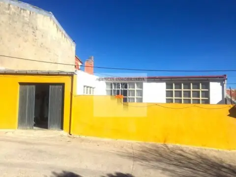 Local comercial en Centro-Zona Alta