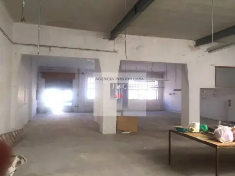 Local comercial en Centro-Zona Alta