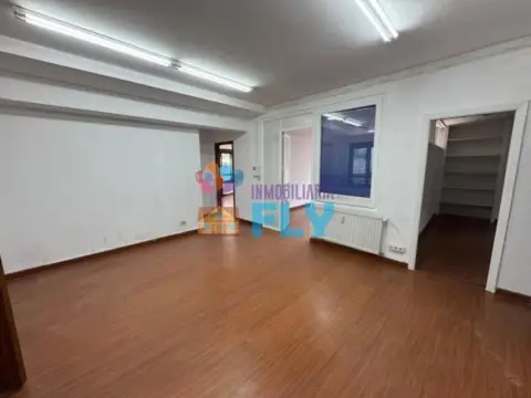 Oficina en Praza España-Zona Corte Inglés