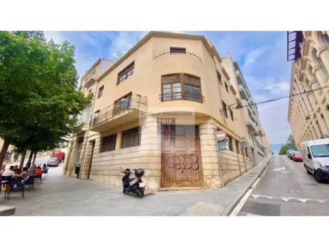 Edificio en Alcoi - Alcoy