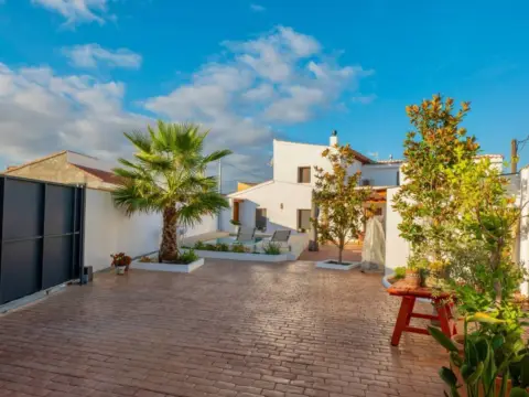 Casa en Llanos de los Olleres