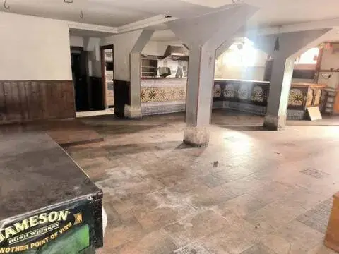 Local comercial en Plaza Vega-San Pedro de Cardeña
