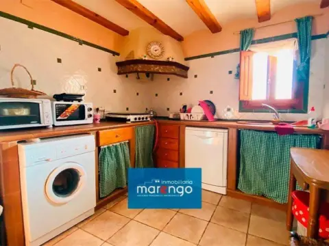 Chalet en Cortes de Arenoso