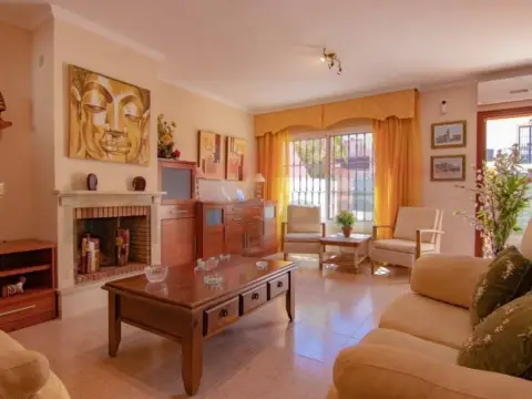 Casa adosada en Vélez-Málaga